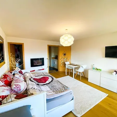 Lägenhet Cosy Au Calme Avec Terrasse Vue Sur Alpes Crans-Montana