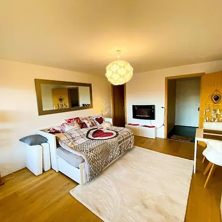 Cosy Au Calme Avec Terrasse Vue Sur Alpes Apartment *