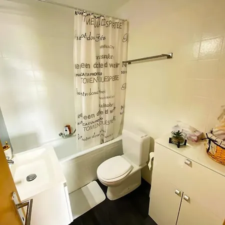 Apartament Cosy Au Calme Avec Terrasse Vue Sur Alpes Crans-Montana